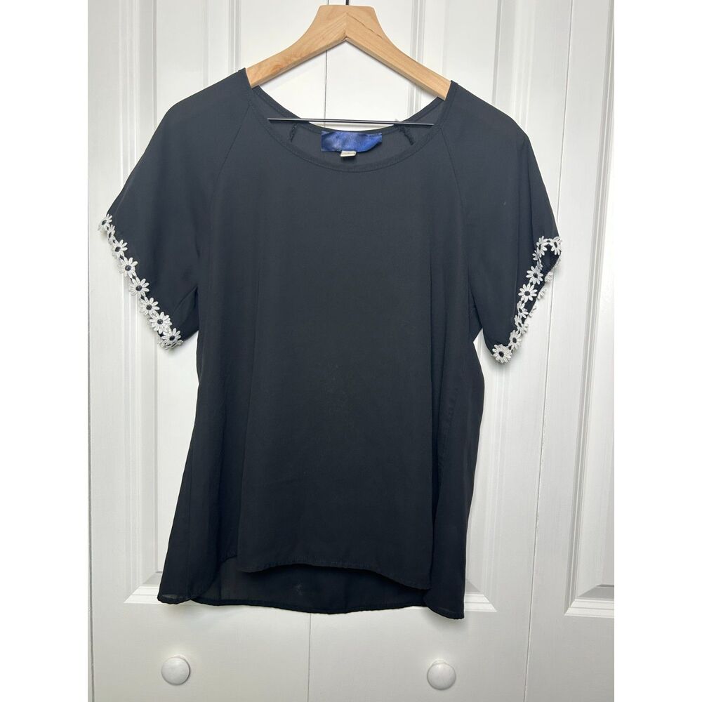 Black Short Sleeve Blouse with White Daisy Lace Trim Cuffs - Size Small
